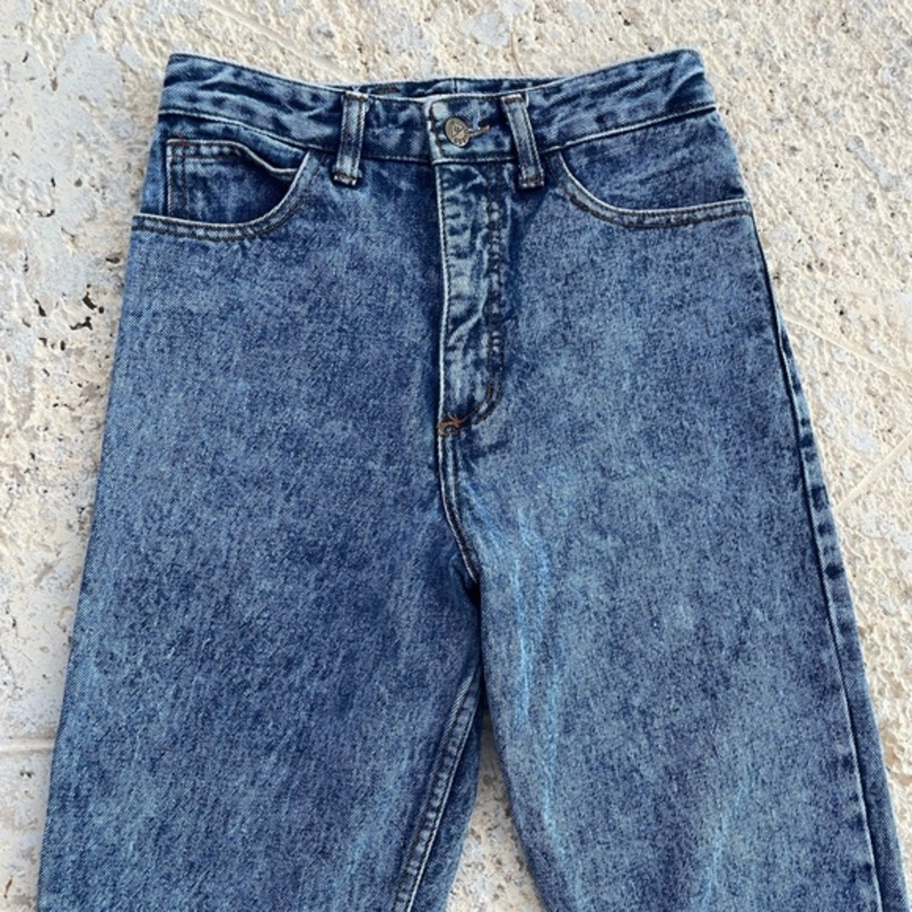 Guess Vintage 80’s High Waisted Acid Wash Jeans Size 28